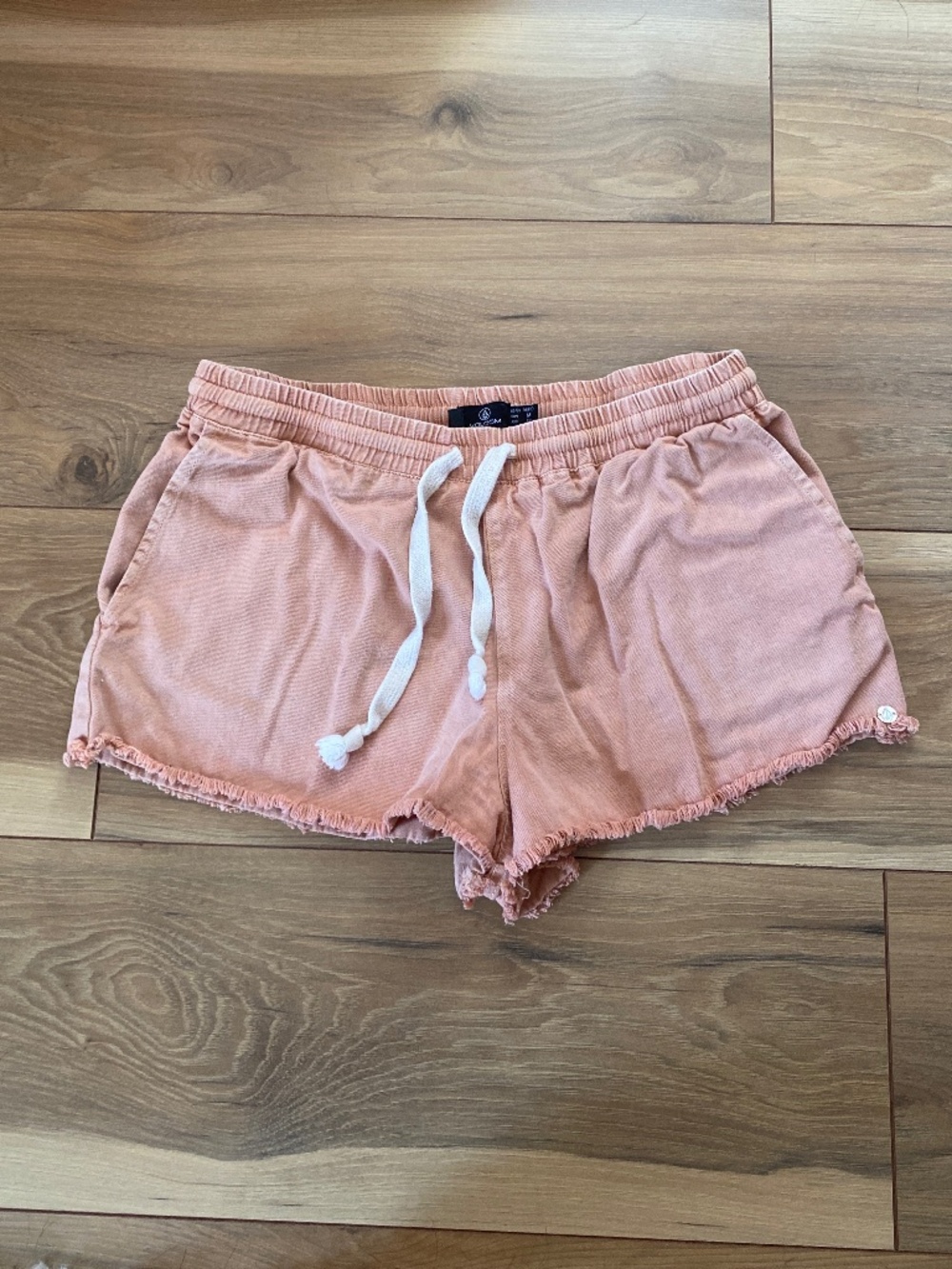 Volcom shorts